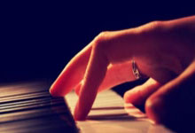 旅行自由 VS 看不懂景點(diǎn)？鷹米導(dǎo)覽二維碼，輕松解決你的所有游覽難題！